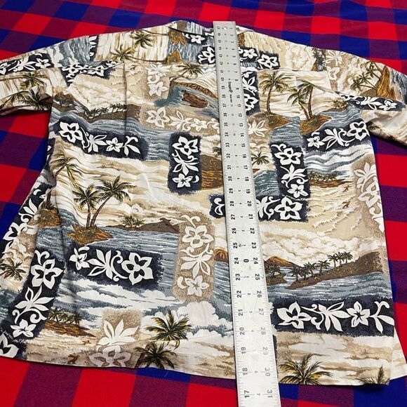 Royal Creations Vintage Hawaiian Button Up Shirt Size Large - Picture 5 of 5